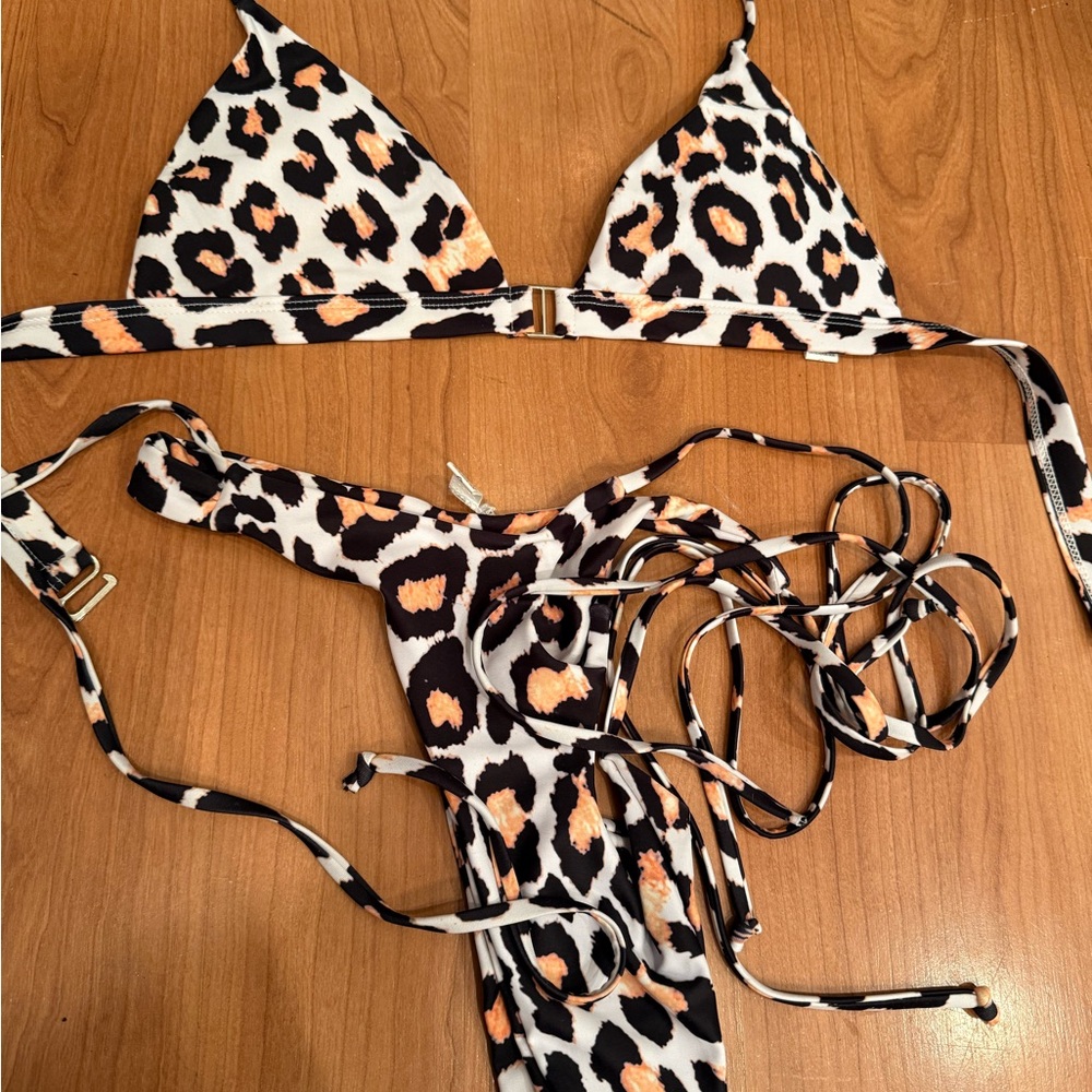 Leopard Print Women's Bikini Set